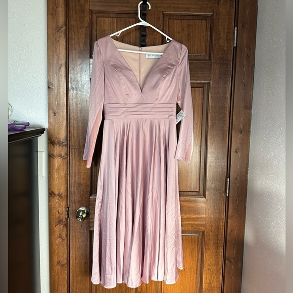 MAC DUGGAL Plunge Neck Satin A-Line Dress In Rose - Picture 2 of 6